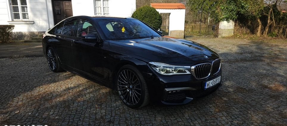 BMW Seria 7 cena 165000 przebieg: 260000, rok produkcji 2016 z Legionowo małe 497